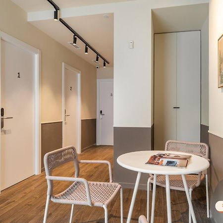 La Florida Suites By Olala Homes لوسبيتاليت دي يوبريغات المظهر الخارجي الصورة