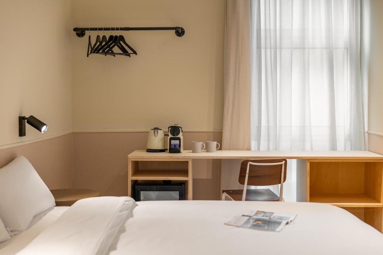 La Florida Suites By Olala Homes لوسبيتاليت دي يوبريغات المظهر الخارجي الصورة
